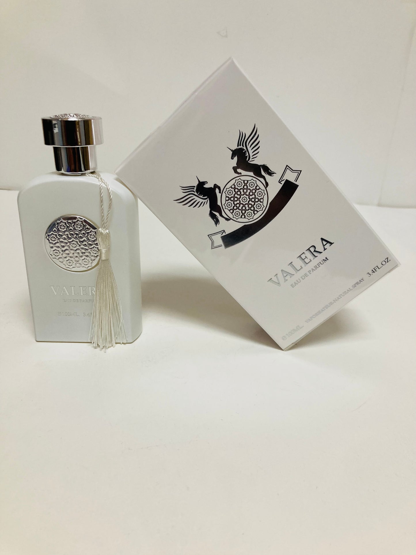 !!TRES CON UN SOLO PRECIO!! VALERA, KINGS & QUEENS BLOSSOM,VALERA EDP 100ml